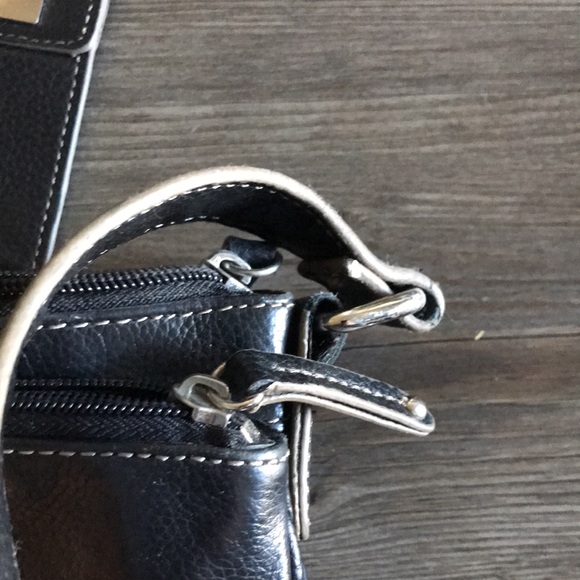 Tignanello crossbody bag - Picture 6 of 6